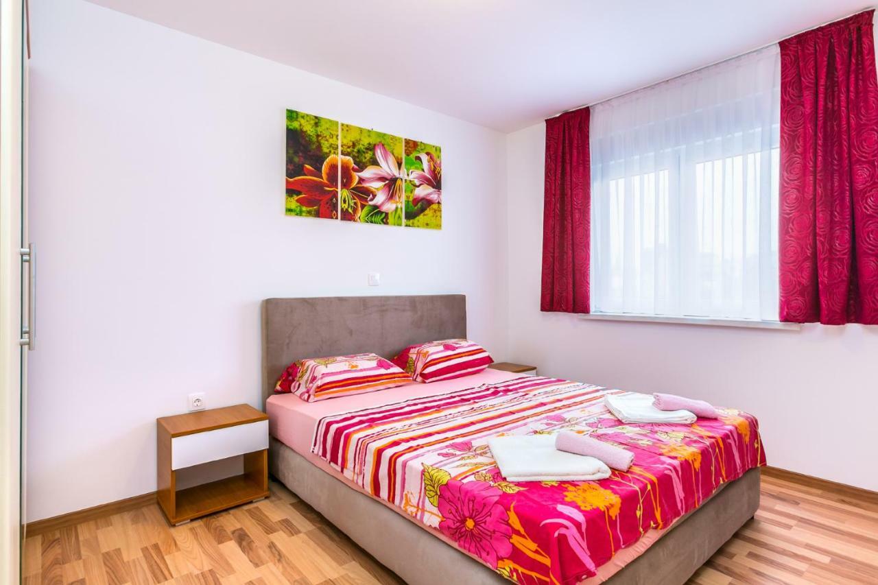 Dragan K2 Hotel Medulin Luaran gambar