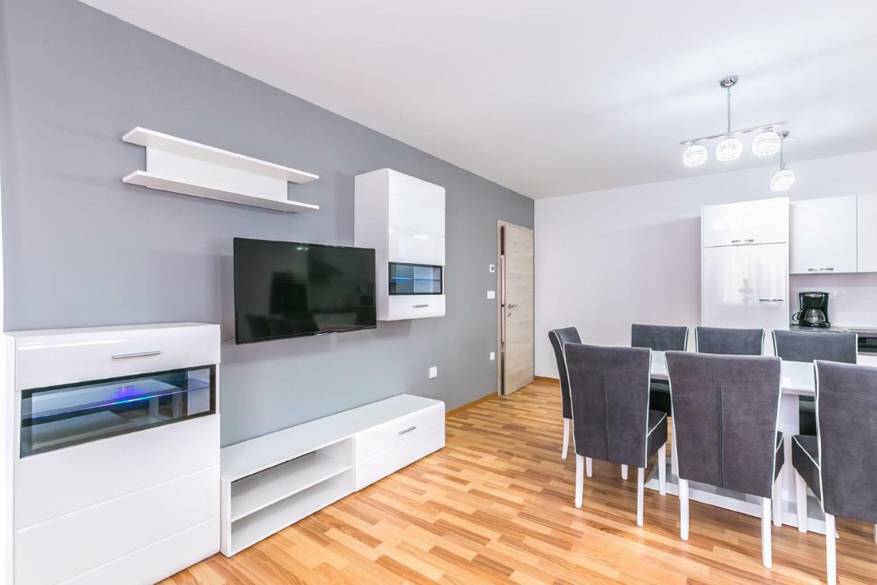 Dragan K2 Hotel Medulin Luaran gambar