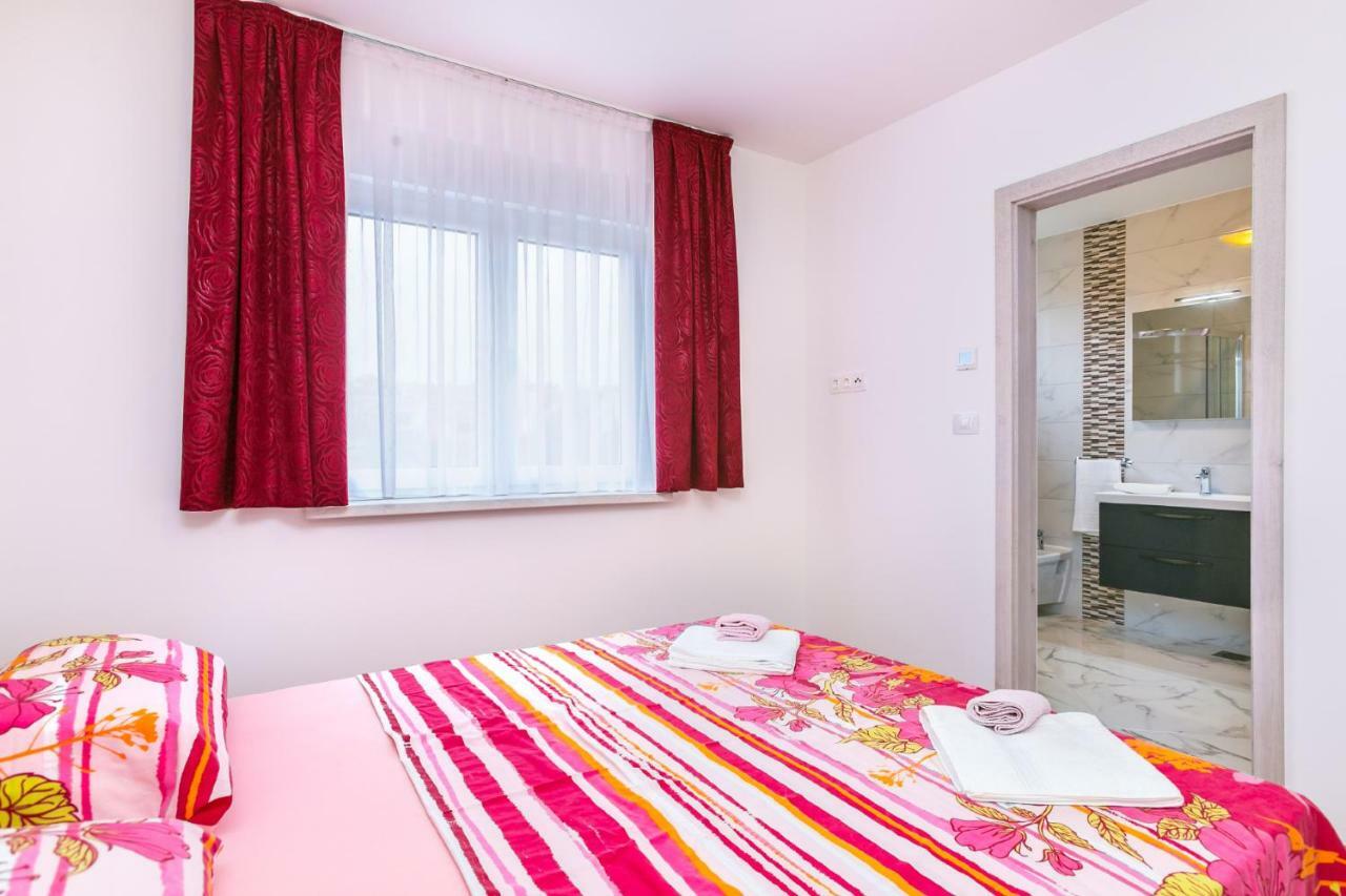 Dragan K2 Hotel Medulin Luaran gambar