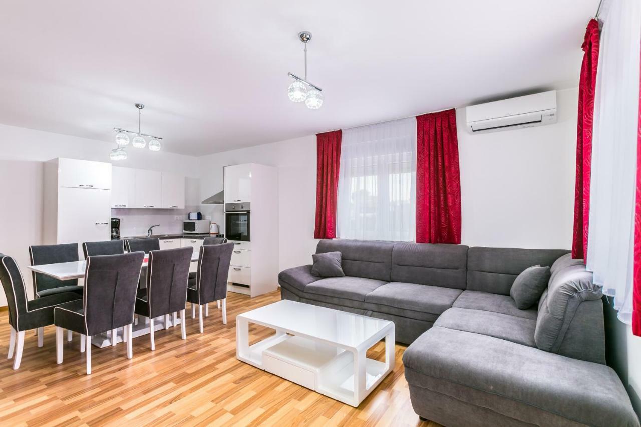 Dragan K2 Hotel Medulin Luaran gambar